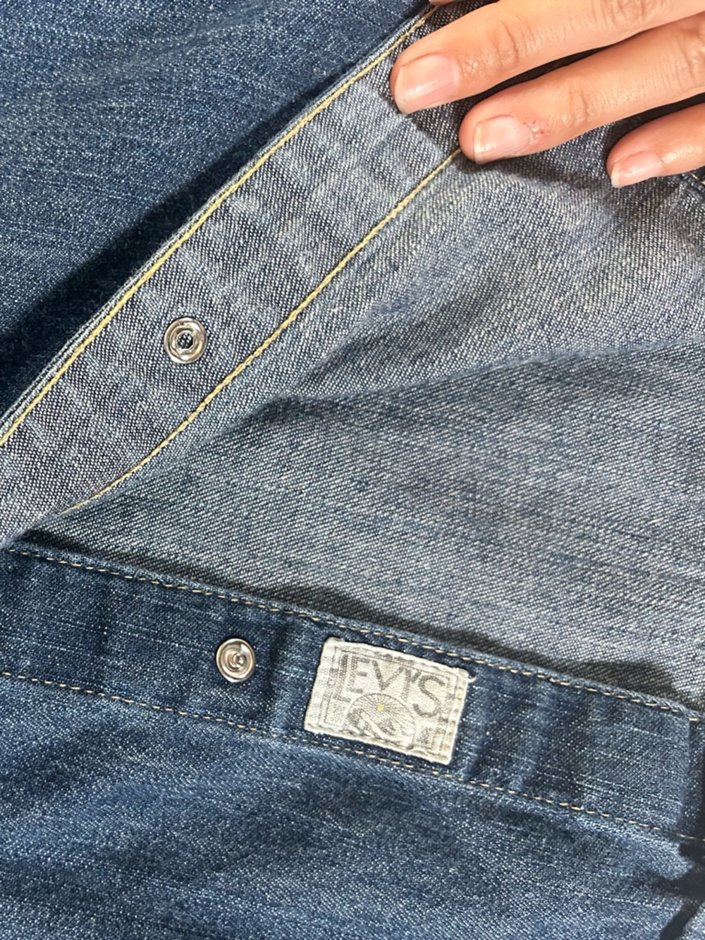 Levi's Dark Denim Western Shirt - Picture 5 of 14
